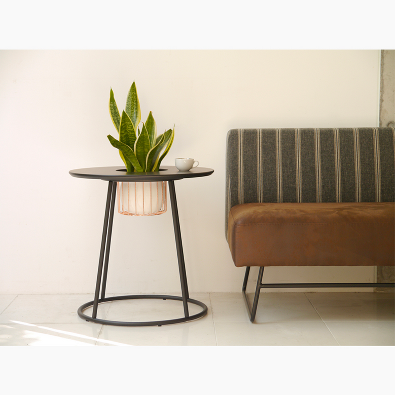 BT SIDE TABLE