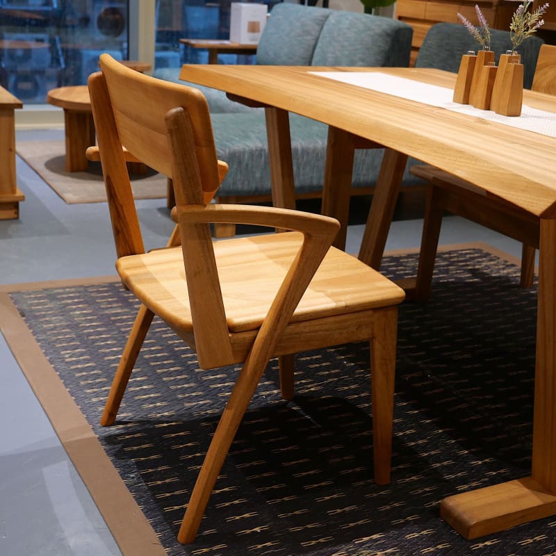 HIMUKA｜櫈｜DINNING CHAIR｜餐椅 | 日本製傢俬｜日本楠木